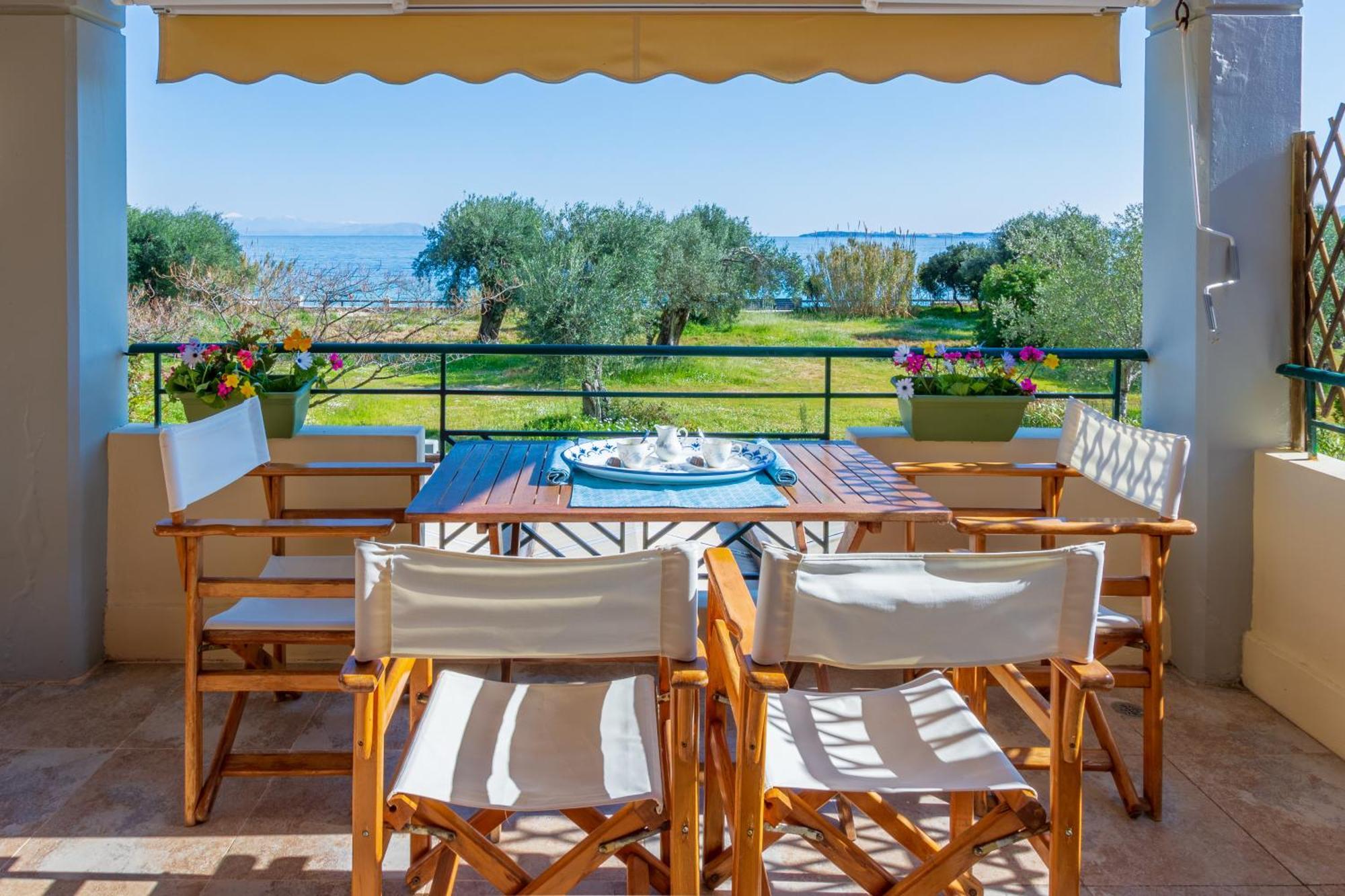 Barbati Seafront Luxury Suites Bagian luar foto